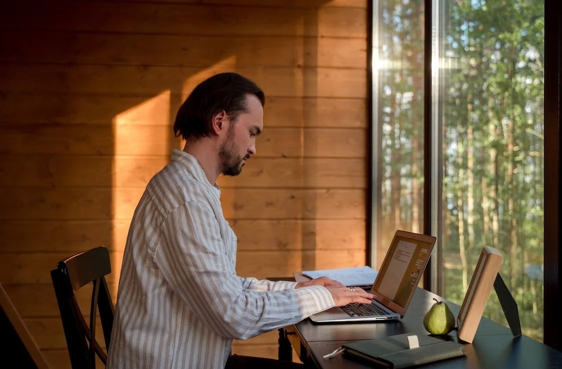 The Future of Document Automation in the Accounting Industry: Predictions and Trends 2 The Future of Document Automation in the Accounting Industry: Predictions and Trends 2