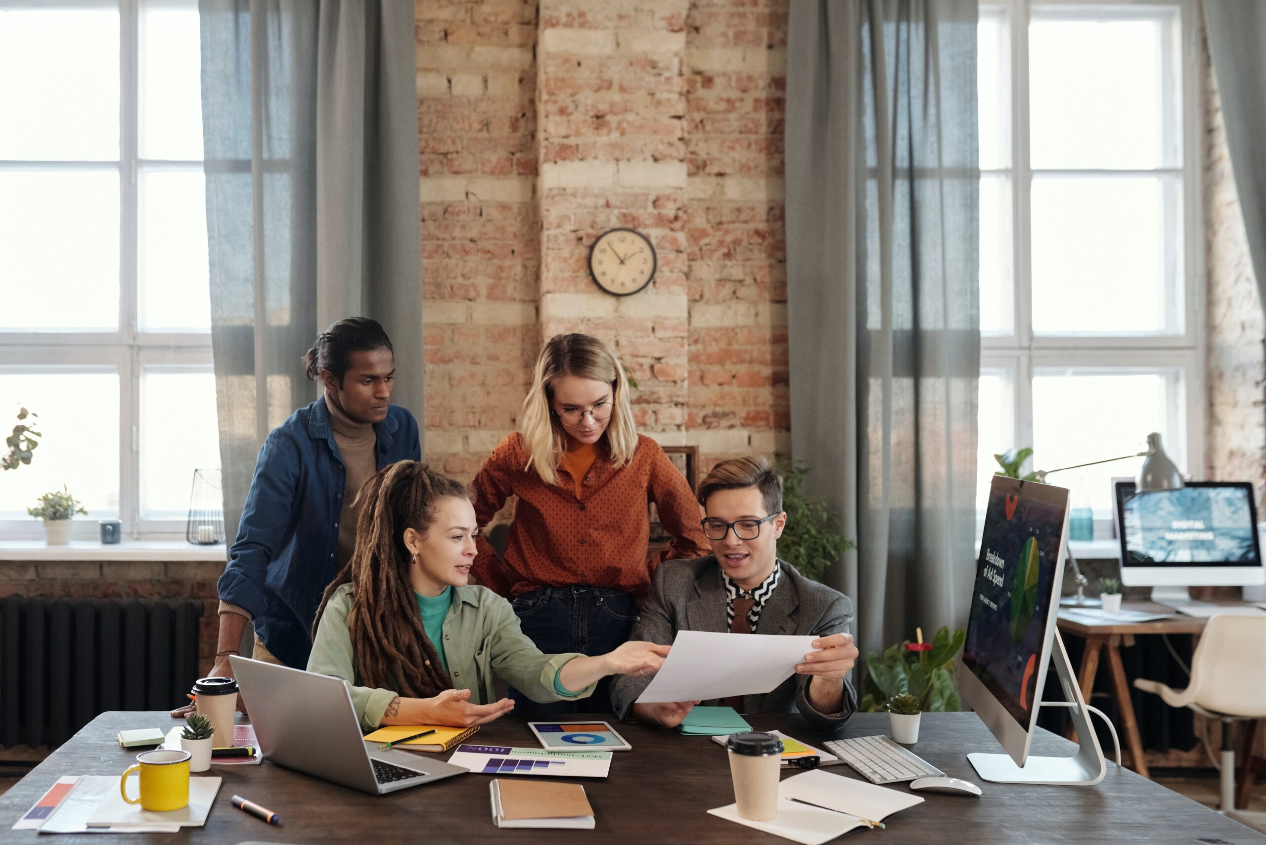 Community-Centric Marketing: Building Brand Loyalty in 2024 2 Community-Centric Marketing: Building Brand Loyalty in 2024 2